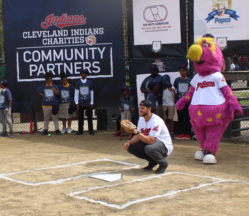 Yan Gomes catching the ceremonial first pitch