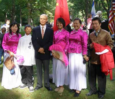 Happy Chinese marchers