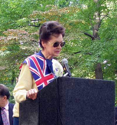 The Chair of the Cultural Gardens closes the ceremony until One World Day 2008