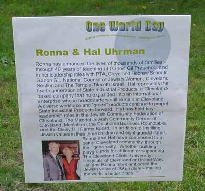 One World Day recognition of Ronna and Hal Uhrman