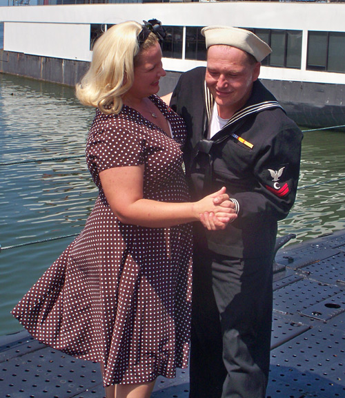 Michelle Root and Eric Paul Dancing on V-J Day