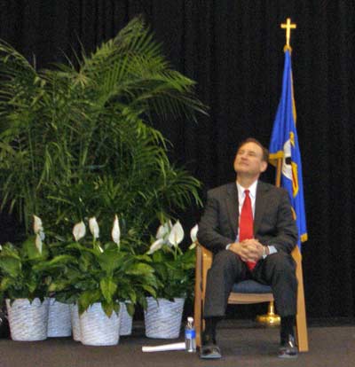 US Supreme Court Justice Samuel Alito waiting to speak