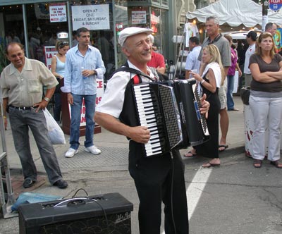 Mike Zaccaro on accordion