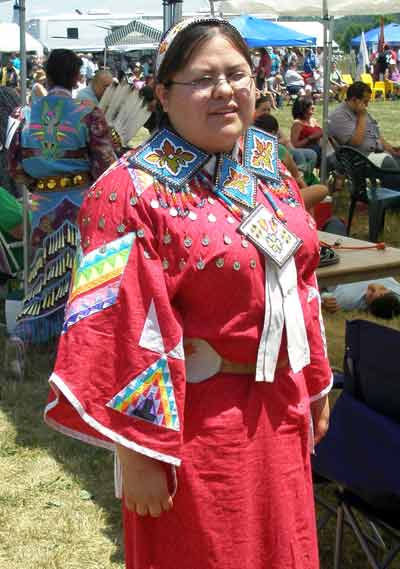 Native American Indians in full regalia  at the Cleveland Powwow