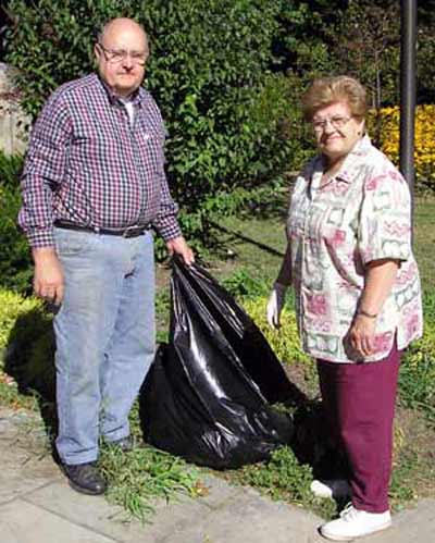 Chris and Joan Chermely working in the Slovenian Garden