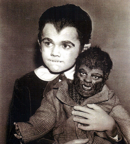 http://www.clevelandseniors.com/images/tv/eddie-munster.jpg