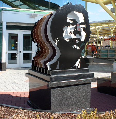 Stephanie Tubbs Jones sculpture at RTA station in Cleveland