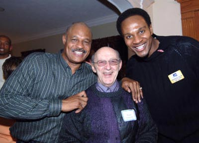 Austin Carr, former Irish administrator and longtime sports information director Roger Valdiserri and Irish great LaPhonso Ellis 