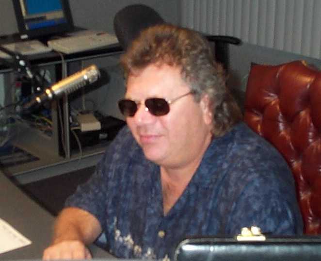 Triv at the mic