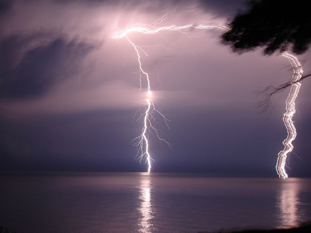 Double Lightening strike over Lake Erie