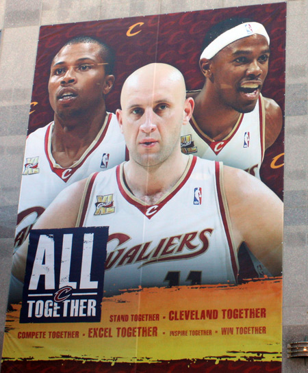 Cleveland Cavs Sebastian Telfair, Zydrunas Ilgauskas and Boobie Gibson