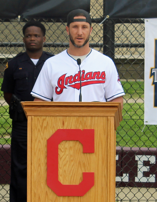 Cleveland Indians catcher Yan Gomes