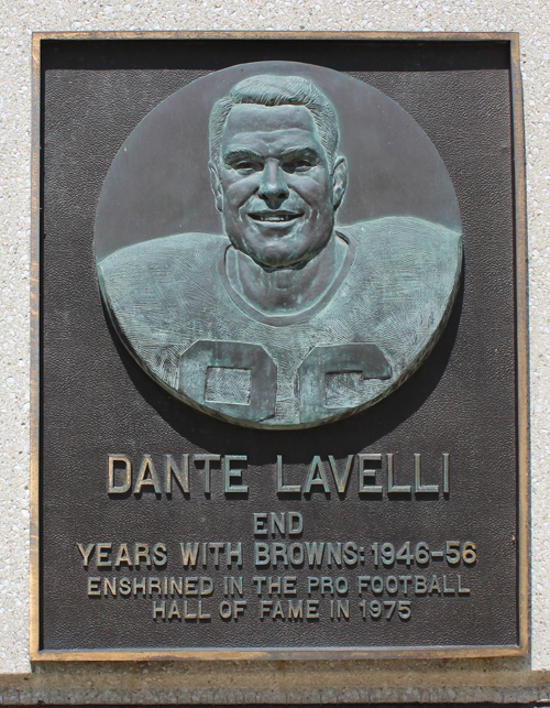 Cleveland Browns NFL Hall of Fame  Dante Lavelli