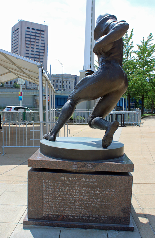Jim Brown Statue at Cleveland Browns Stadium