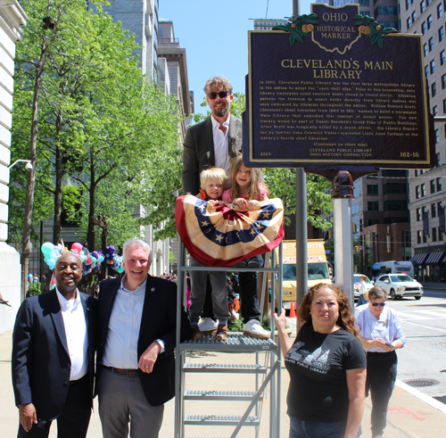 Felton Thomas, Chris Ronayne, Maritza Rodriguez and Willaim Howard Brett V