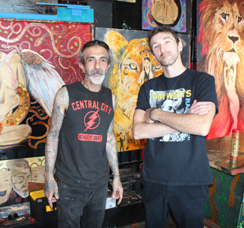 Neagtive Space Gallery leaders