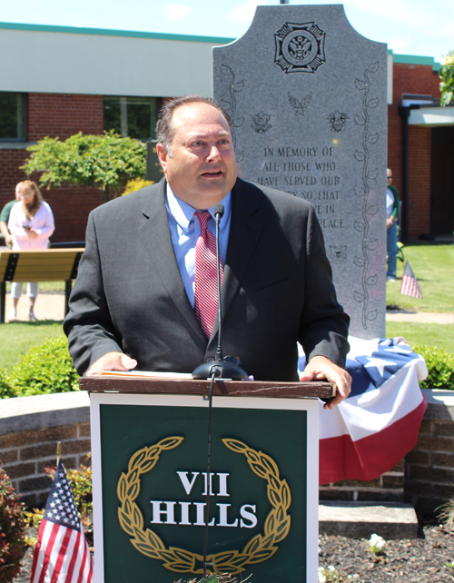 Mayor Tony Biasiotta