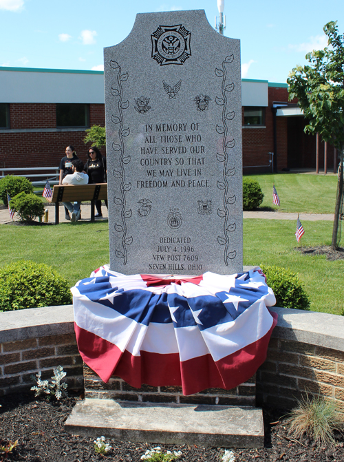 Seven Hills Memorial