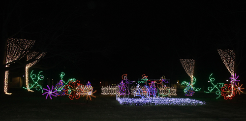 GE Nela Park Christmas Light Display 2015 in East Cleveland