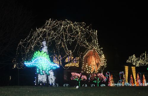 GE Nela Park Christmas Light Display 2015 in East Cleveland