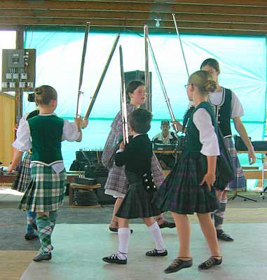 Tigh na Creige Highland Dancers