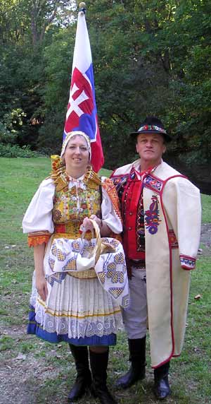 Slovak-Americans Denise Ivan-Antus and George Terbrack