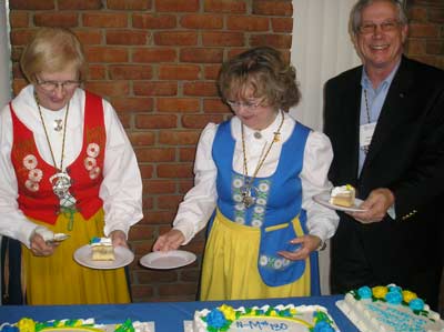 Cutting the 100 year cake
