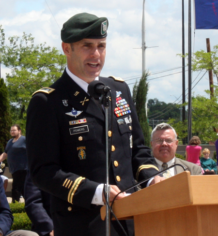 Lt Col Patrick Powers, Commanding Officer of the US Army Recruiting Battalion in Cleveland