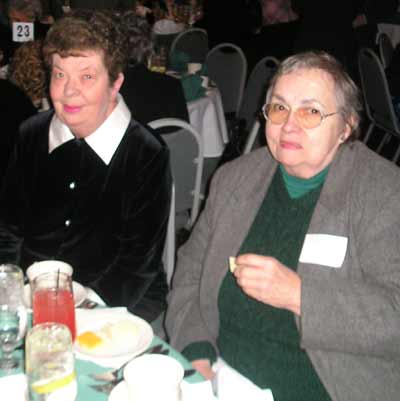 Pat Dowd, President of Padraic Pearse Center and 2005 Walk of Life Honoree and Sue Guzik