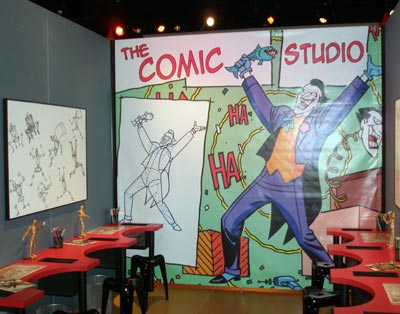 (photos by Dan Hanson) Batman and Joker - Comic Studio