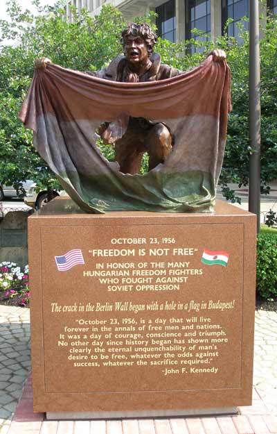 Freedom Fighter Statue of the 1956 Hungarian Revolution in Cleveland's Cardinal Mindszenty Plaza