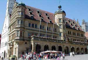 Rathaus (City Hall) on the market square in Rotenburg