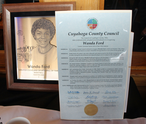 Wanda Ford Hall of Fame plaque