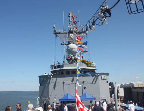 USS De Wert (FFG 45)