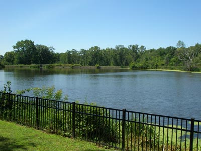 Horseshoe Lake in Shaker Heights Ohio