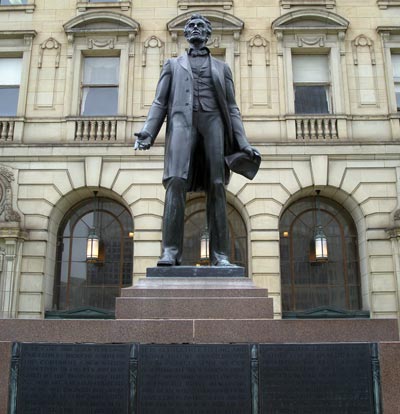 Abraham Lincoln statue in Cleveland Ohio