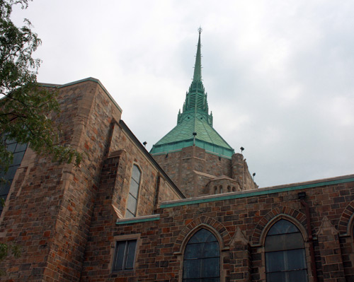 Holy Oil Can Church in Cleveland - photos by Dan Hanson