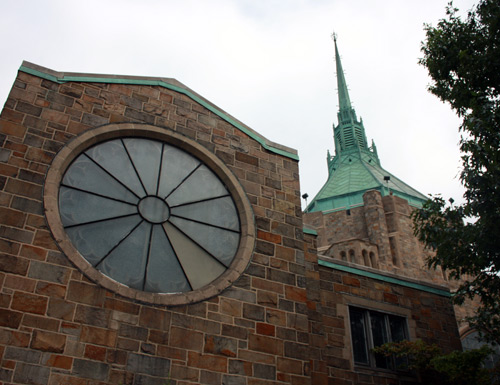 Holy Oil Can Church in Cleveland - photos by Dan Hanson