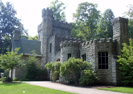 Squire's Castle - photos by Dan Hanson