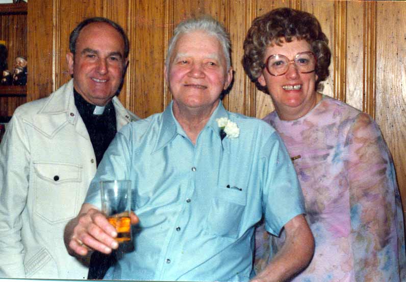 Helen and Bud Bacon at anniversary party in 1979