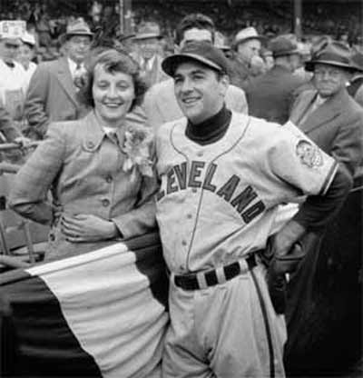 Lou Boudreau and his wife before 1948 World Series game