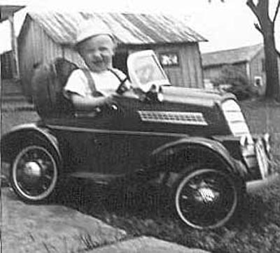 Neil Zurcher in little car