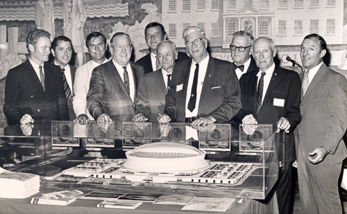 Tom Eakin at unveiling of model of the Superdome